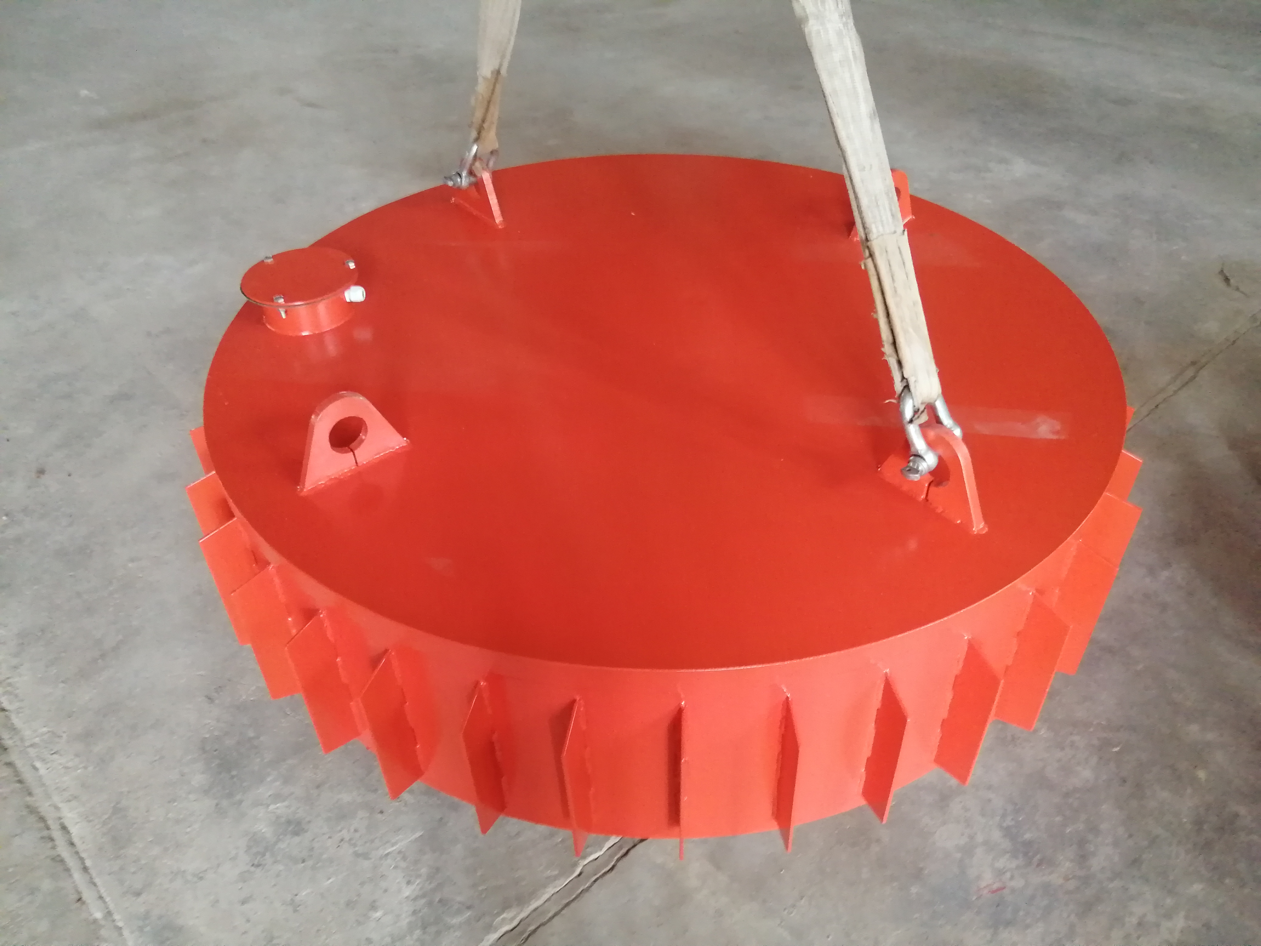 懸掛盤式除鐵器