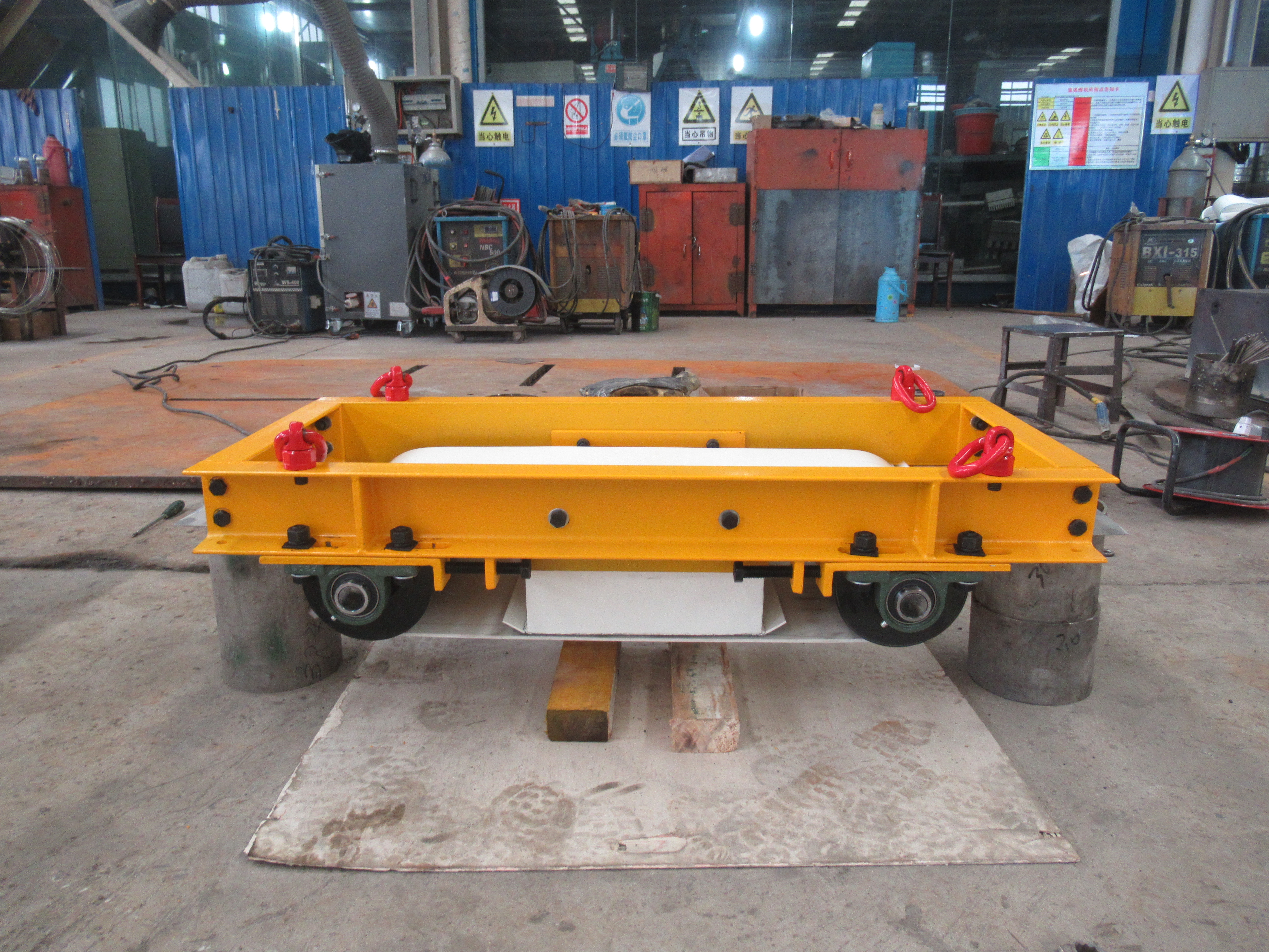 懸掛式永磁除鐵器