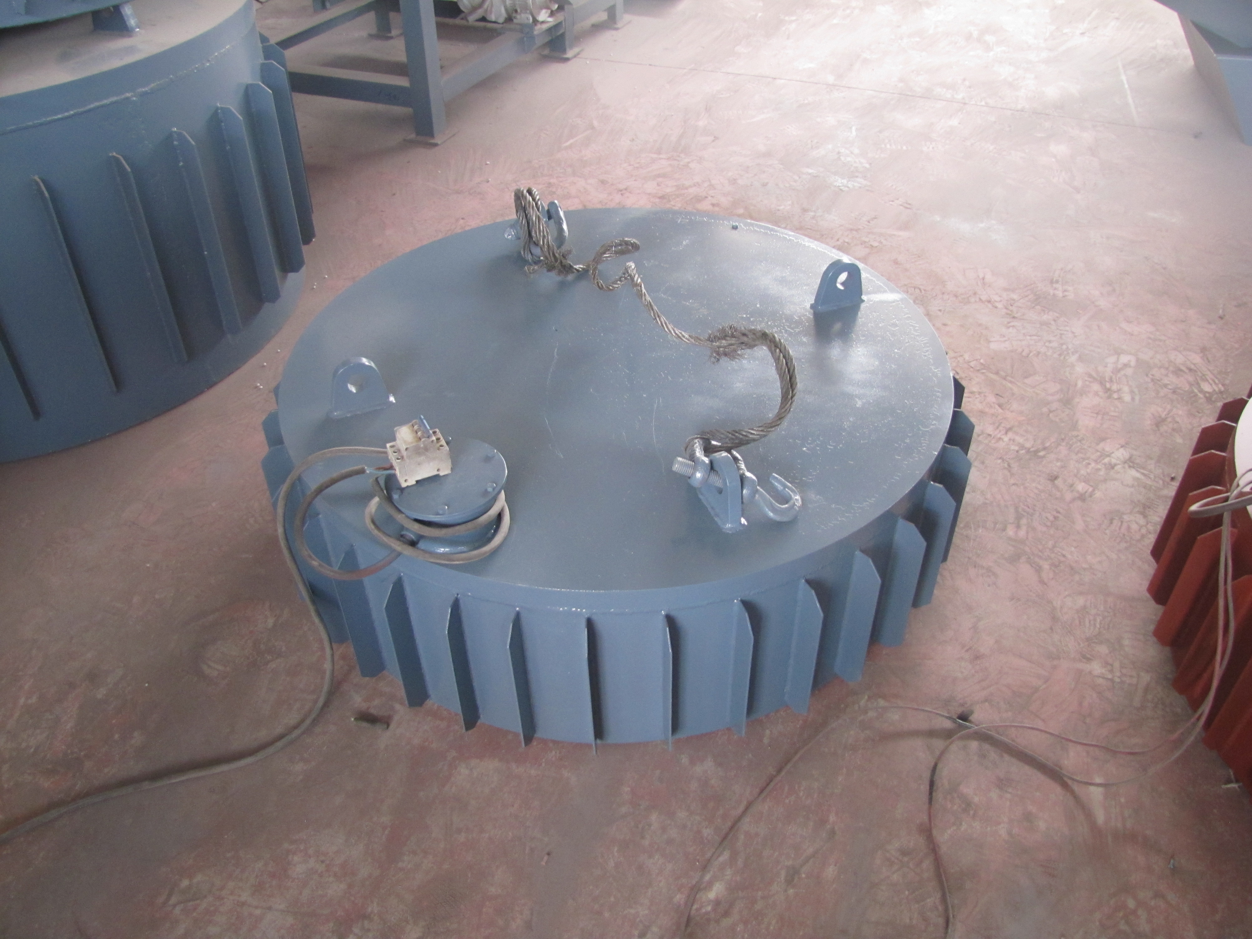 電磁盤(pán)式除鐵器