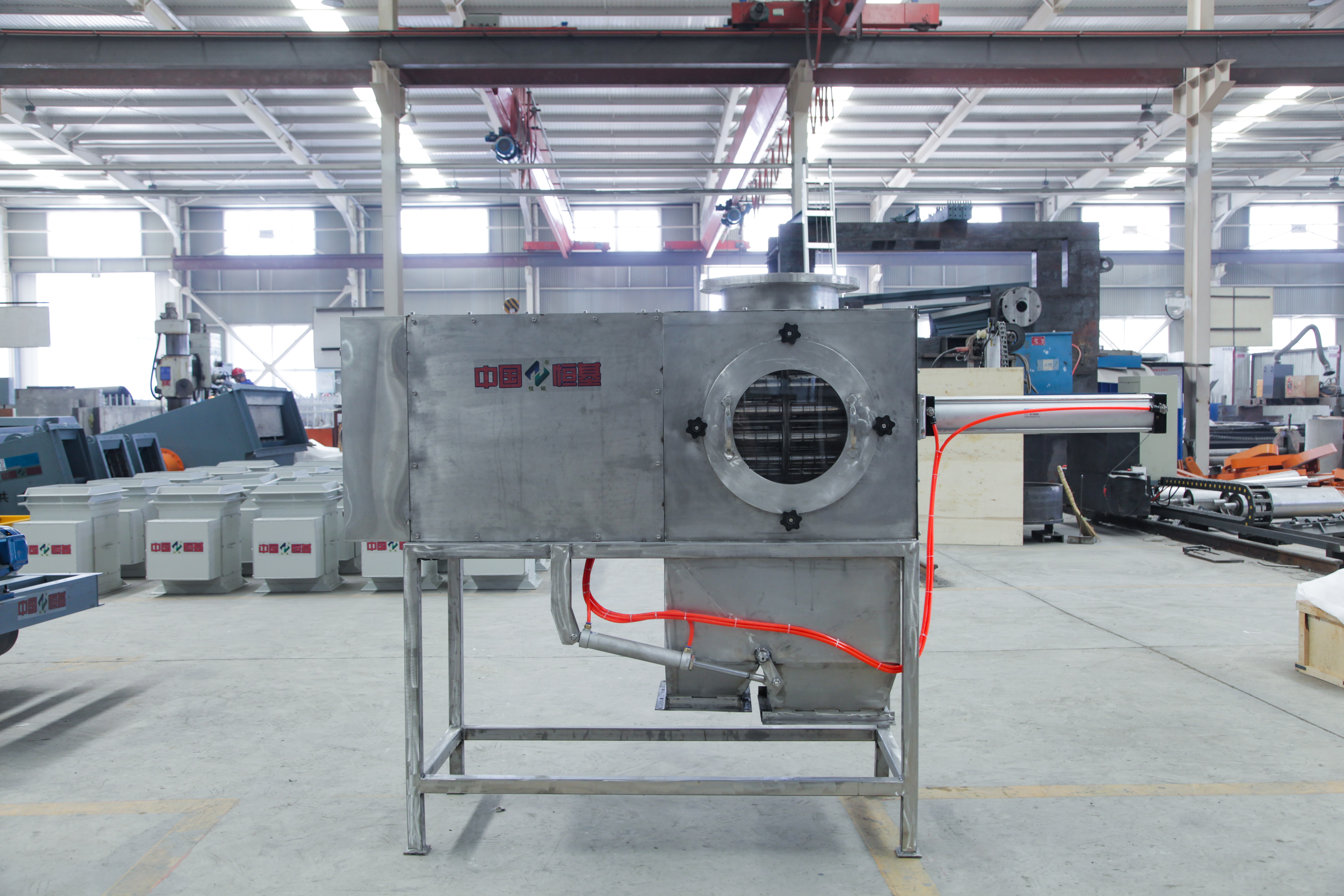 旋轉(zhuǎn)粉體除鐵器